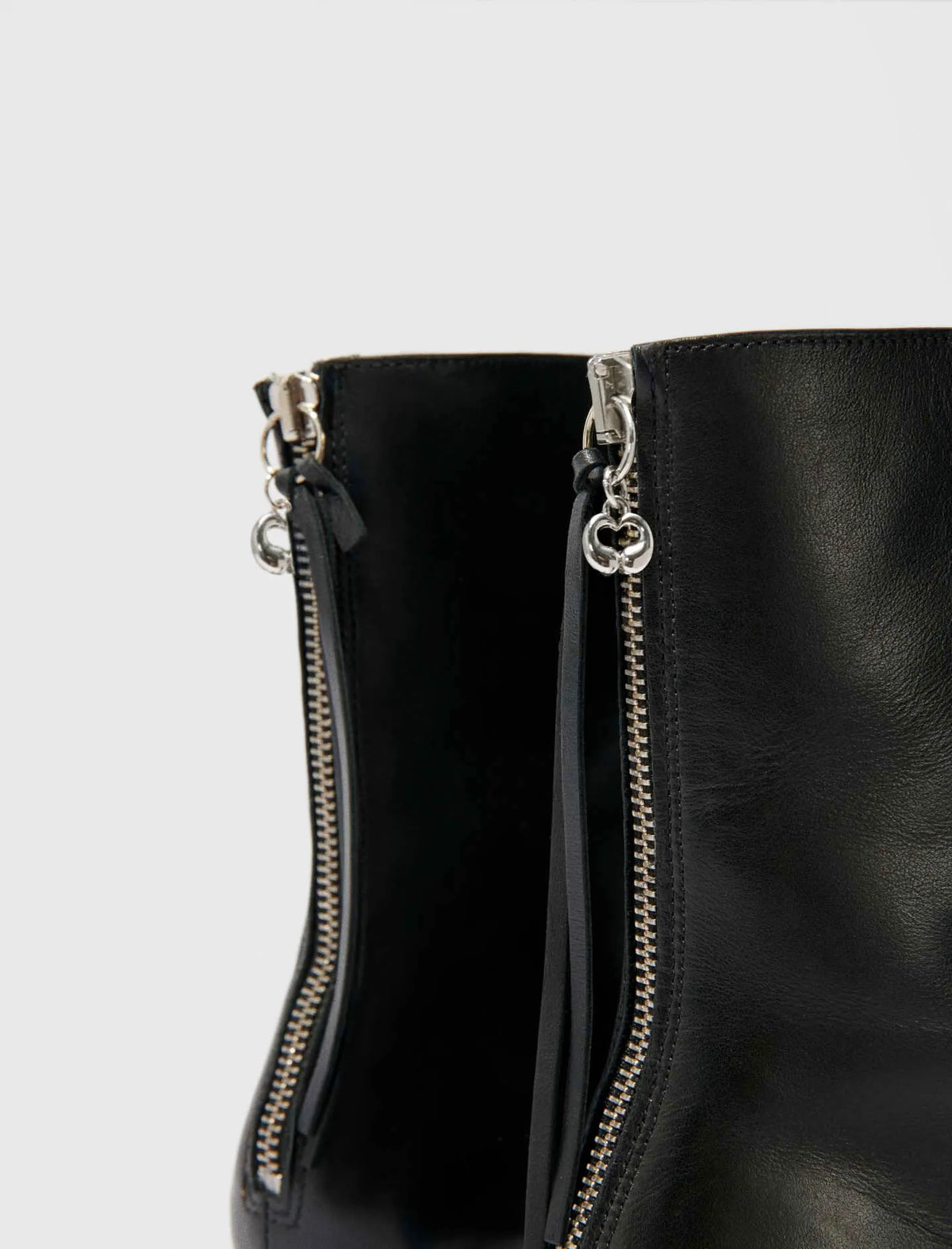 Black / Gray